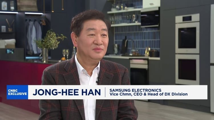 Samsung Electronics Co-CEO says competition with China is 'helpful'