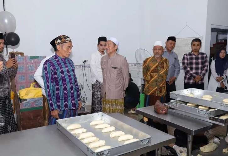 Lirboyo Barkery usaha roti PP Lirboyo Kediri