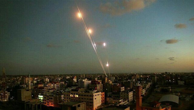 Roket Balasan Hamas ke Israel1