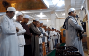 Shalat tarawih cepat