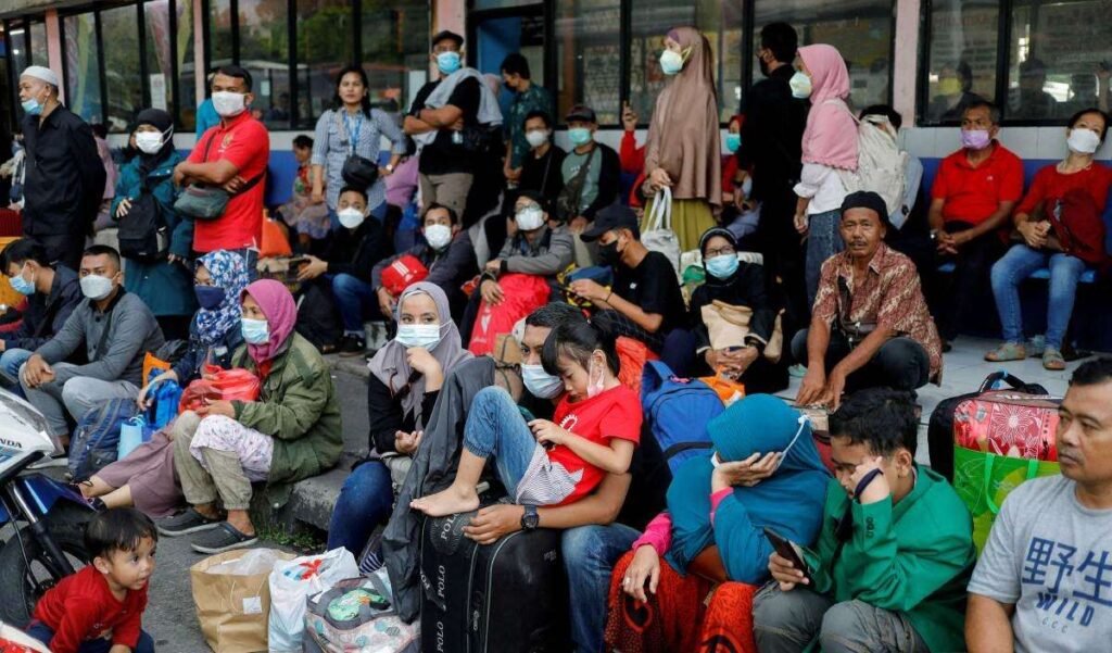 jutaan mudik lebaran dan idul fitri