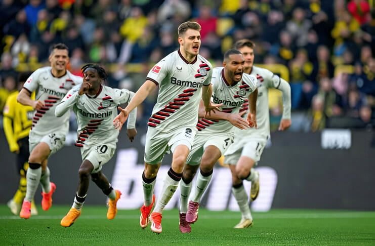 Josip Stanisic jadi pahlawan Bayer Leverkusen pada spieltag ke 30 Liga Jerman 2023 24 Getty Images