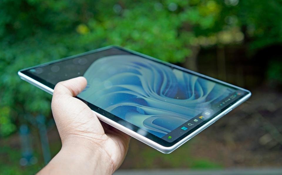 Peningkatan yang aman untuk pekerja TI 15 Surface Pro 10 untuk Bisnis