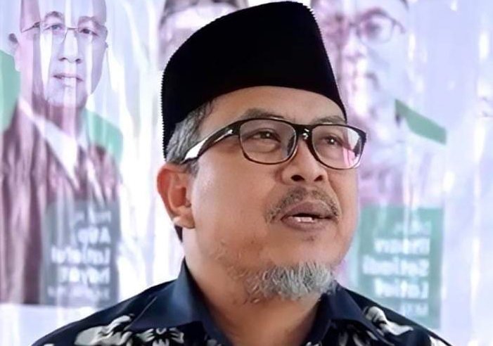 KH Jeje Zaenudin Ketua Umum Pimpinan Pusat Persatuan Islam Persis - Info Malang Raya