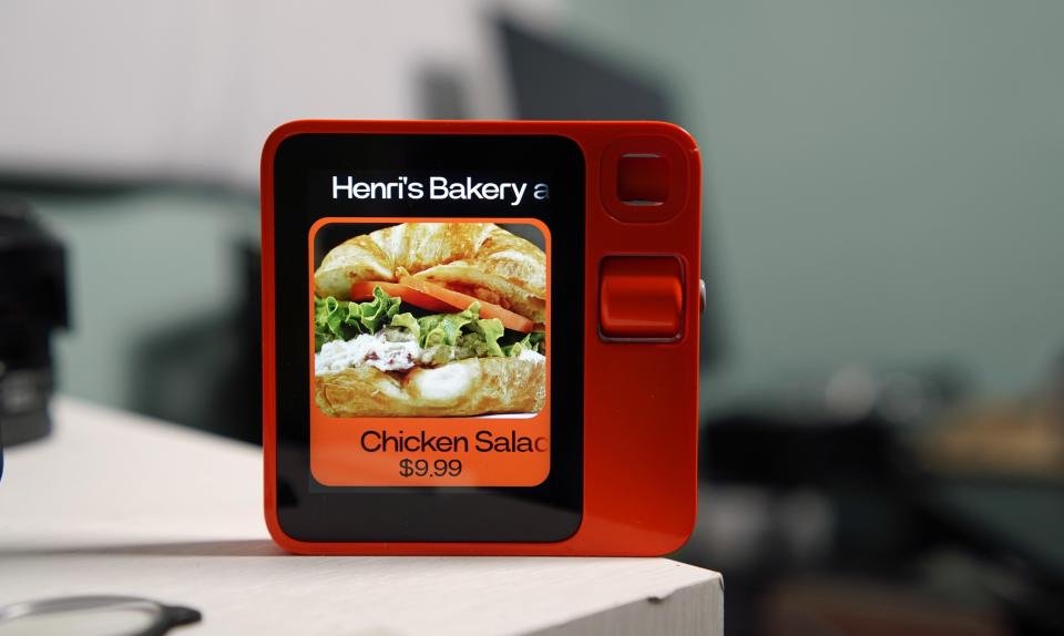 Mainan AI seharga $199 yang gagal dalam hampir semua hal 9 Kelinci R1