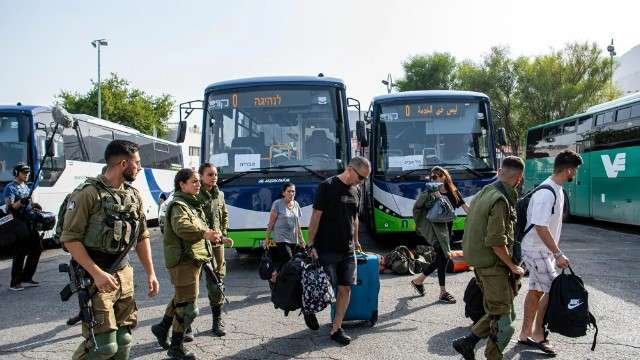 Pemukim Yahudi Israel utara yang mengungsi