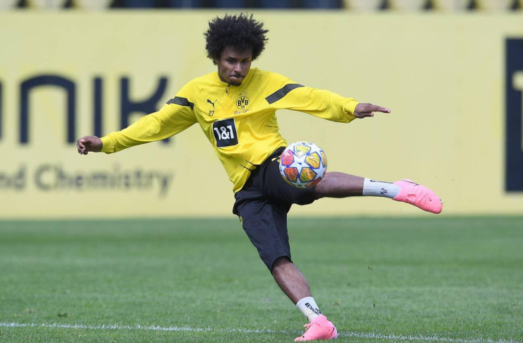 Karim Adeyemi Borussia Dortmund Chelsea Alamy 2