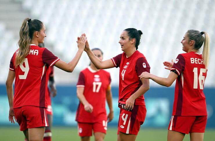 Timnas wanita Kanada dijatuhi pengurangan 6 poin oleh FIFA Getty Images