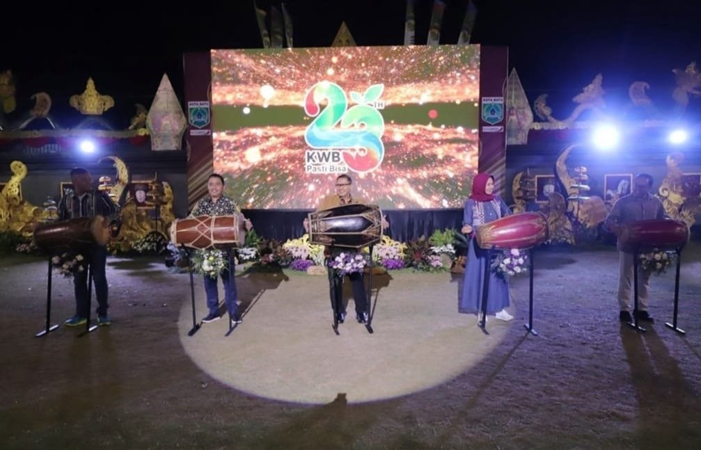 IMR - Logo, Tema dan Rangkaian Acara HUT ke 23 Kota Batu Diluncurkan, Seperti Apa Bentuknya 8 4090d7aa bd1e 4e07 a03b 7310e12bb861