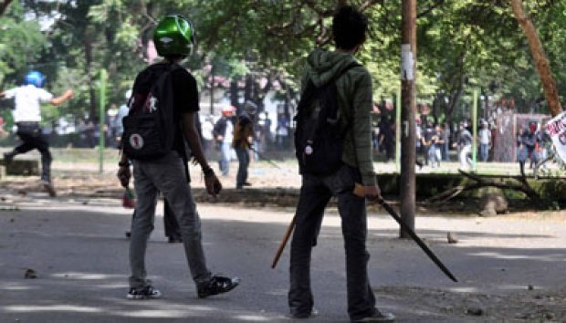 Tawuran Mahasiswa tempo - Info Malang Raya