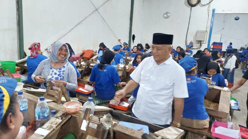 InfoMalangRaya.com - Marathon Kunjungi Perusahaan, Sanusi Upayakan Cukai Rokok Tak Naik Terus Setiap Tahun 3 4576b224 9beb 4641 ab3e 5578e818a47a