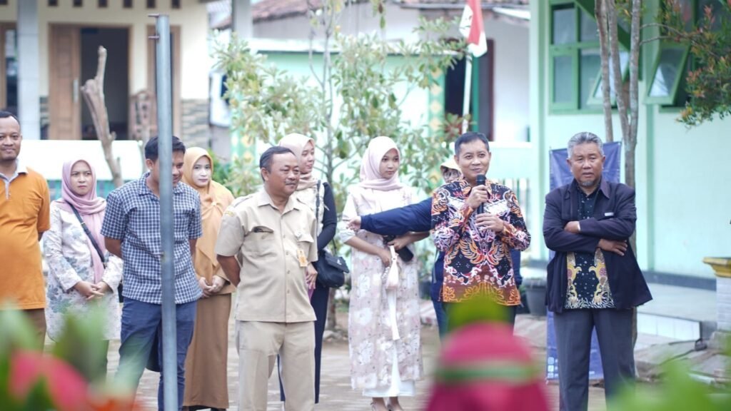 IMR - Doktor UM Inisiasi Pelatihan Daur Ulang Bungkus Semen Jadi Merchandise Wayang Beber di Pacitan 1 7705b127 0ff3 4d1f 8afc 0aa582e89ad3