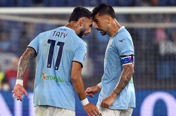 Mattia Zaccagni bersama Taty Castellanos Getty Images