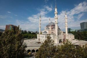 Tirana Namazgah masjid