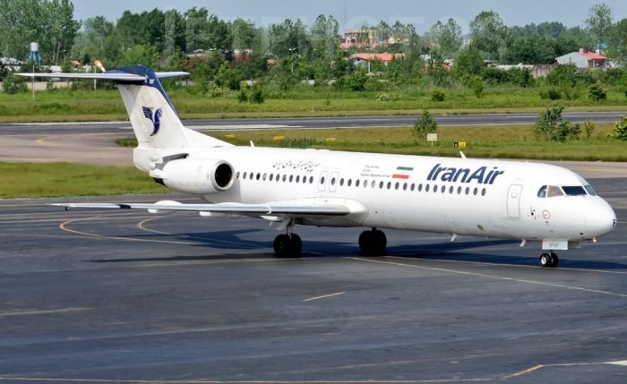 pesawat fokker 100 iran air2 e1614960664604