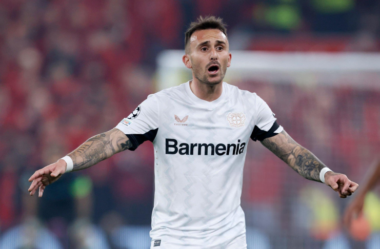 Aleix Garcia Bayer Leverkusen Istimewa 3