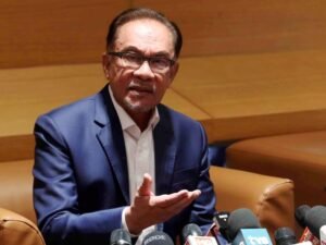 Anwar Ibrahim mengutuk pembakaran Al Quran