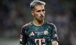 Bryan Zaragoza Bayern Munich Istimewa