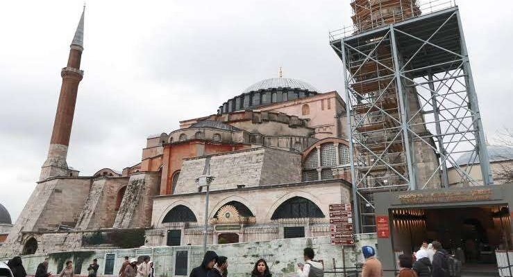 HagiaSophia restorasi