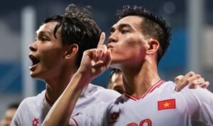 Hasil Piala ASEAN 2024 Vietnam Kalahkan Singapura Berkat Dua Gol Telat @aseanutdfc