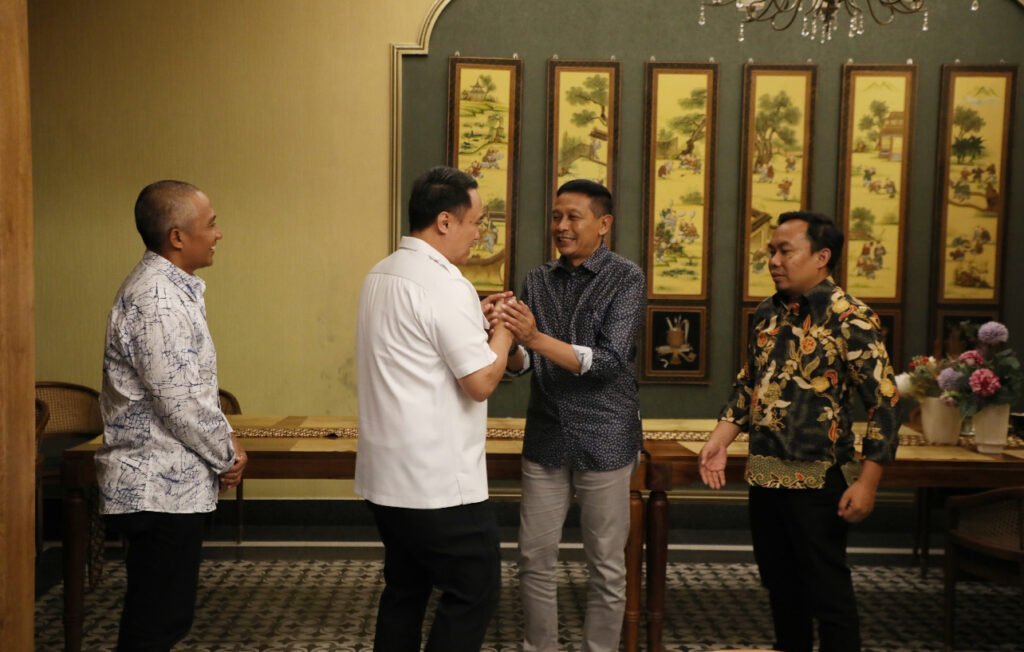 IMR - Jumpa Pj Iwan dan Walikota Terpilih Wahyu Hidayat Wujud Transisi Kepemimpinan Harmonis di Kota Malang 8 IMG 6413