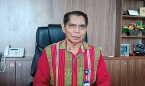 Rektor Universitas Katolik Widya Mandira Unwira Kupang Pater Dr. Philipus Tule