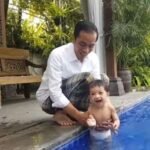 Jokowi di rumah solo