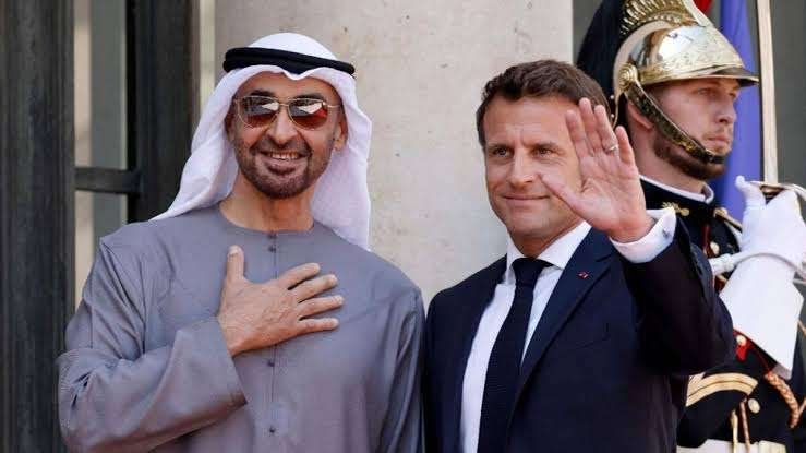 Macron MNahyan