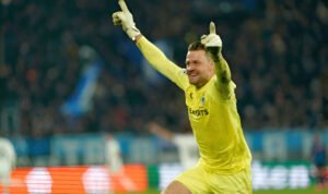 Simon Mignolet merayakan kemenangan Club Brugge atas Atalanta Getty Images