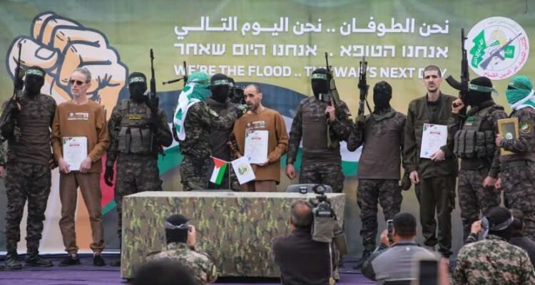 Tawanan Hamas dibebaskan