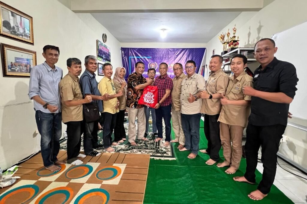 IMR - Tasyakuran Ultah PWI dan HPN 2025 dalam Kesederhanaan 7 WhatsApp Image 2025 02 09 at 21.11.02 4e31e004