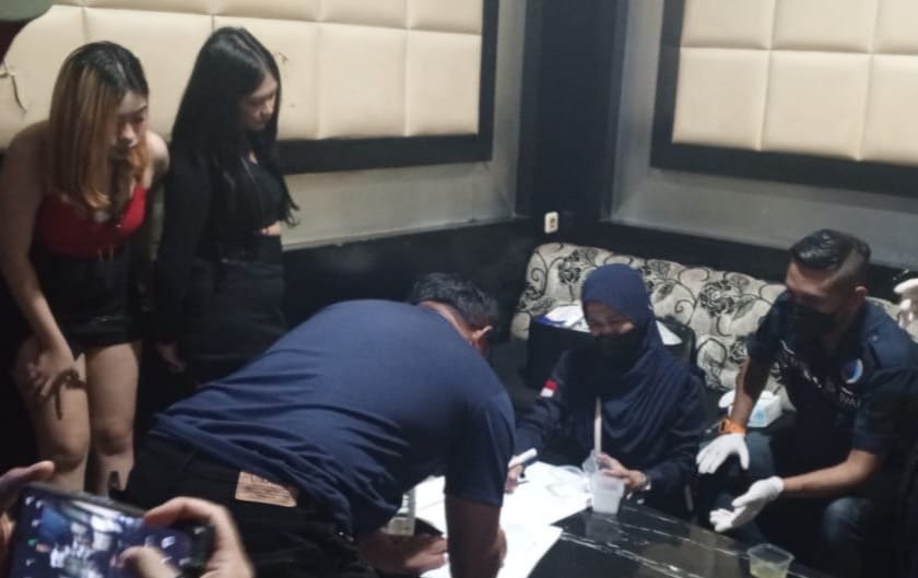 IMR - Pemkot Batu Keluarkan SE Bulan Ramadan, Karaoke hingga Panti Pijat Tutup Sementara 8 d87d1a3a 1188 4a8b ad31 13f061b9a7fd