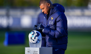 Kylian Mbappe Kapten timnas Prancis Istimewa 2