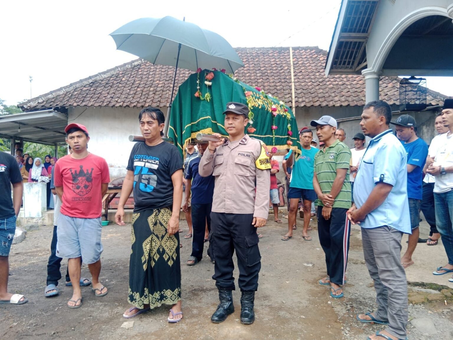 Warga Sananrejo Hanyut di Sungai Lesti, Ditemukan Meninggal Dunia IMG 20250413 WA0264 - Info Malang Raya