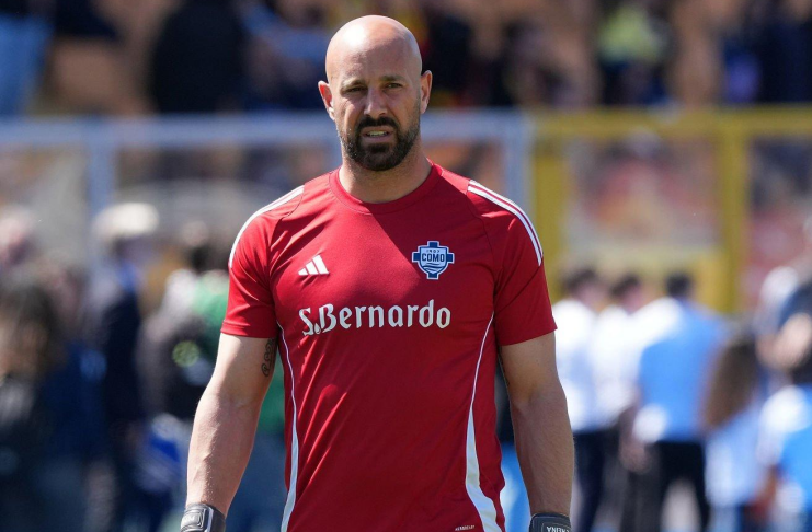 Pepe Reina pensiun Como 1907 Istimewa 3