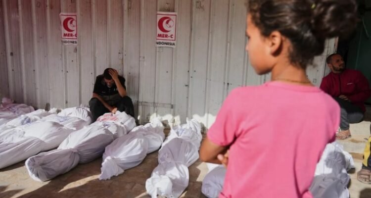 Serangan Israel pada Jumat tewaskan 100 warga Palestina di Jalur Gaza