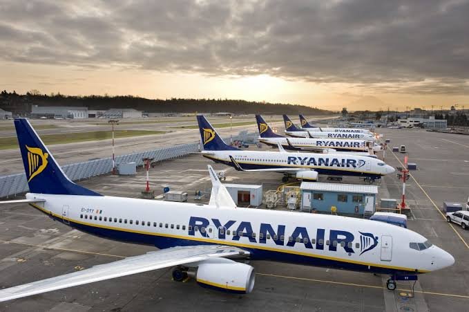 ryanair pesawat