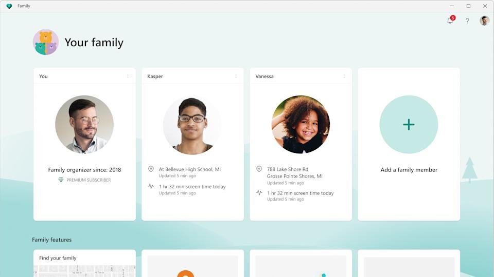 Tangkapan layar dari aplikasi Windows Family Safety. Ubin untuk anggota keluarga.