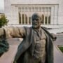 Kyrgyzstan Lenin patung