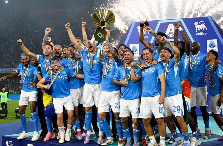 Napoli saat merayakan Scudetto 2024 25 Getty Images