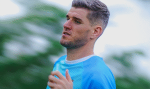 Nick Kuipers Dewa United @dewaunitedfc 3