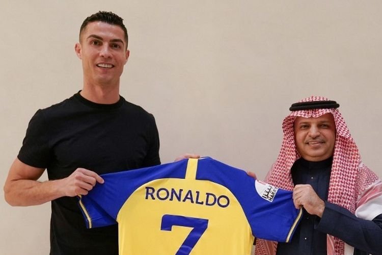 Ronaldo pindah ke klub Arab Saudi Alnassr