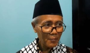 Sudarnoto Abdul Hakim selaku Ketua MUI bidang Hubungan Luar Negeri
