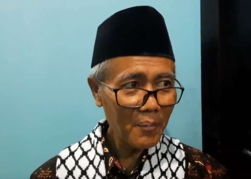 Sudarnoto Abdul Hakim selaku Ketua MUI bidang Hubungan Luar Negeri