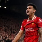 Arne Slot Puji Luis Diaz Pasca Cetak Hat trick ke Gawang Leverkusen Rousing The Kop