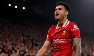 Arne Slot Puji Luis Diaz Pasca Cetak Hat trick ke Gawang Leverkusen Rousing The Kop