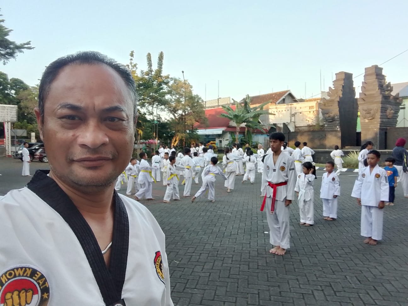 Atlet Taekwondo Kabupaten Malang Raih 12 Medali di Piala Kemenpora 2025 - Info Malang Raya IMG 20250708 WA0362 - Info Malang Raya