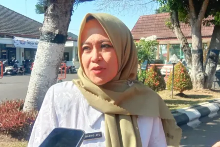 Kepala Bapenda Blitar.webp - Info Malang Raya