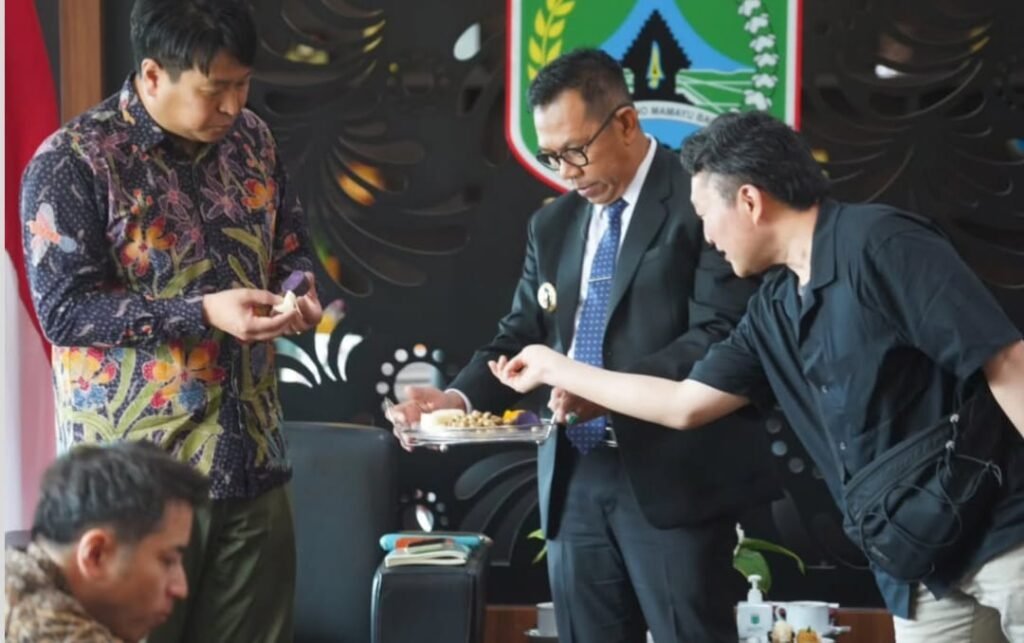 IMR - Setelah Belanda Kini Giliran Jepang, Pertanian Kota Batu Siap Naik Kelas 1 WhatsApp Image 2025 07 03 at 13.45.38 f97eab2b