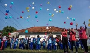 antarafoto peringatan hari anak nasional dengan melepas balon 230722 hpp 8 1 300x201 1 - Info Malang Raya